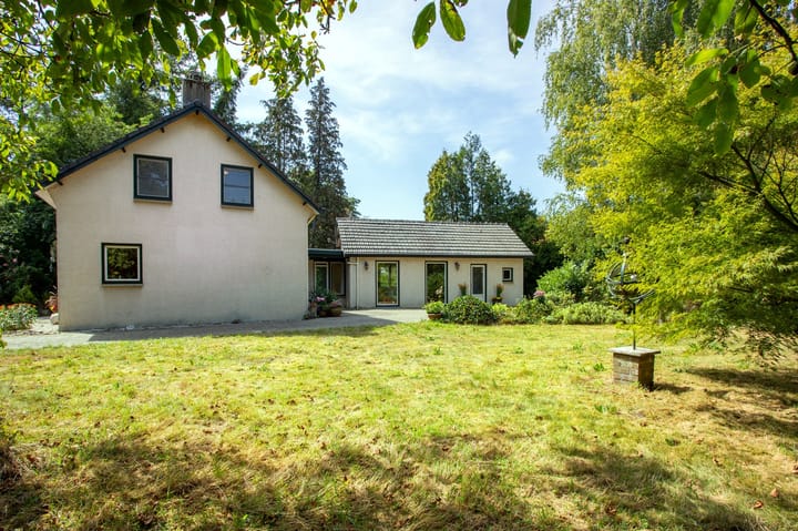 Photo 2 of Turnhoutseweg 30