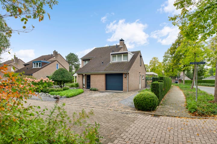 Foto 45 van Constantijnlaan 9