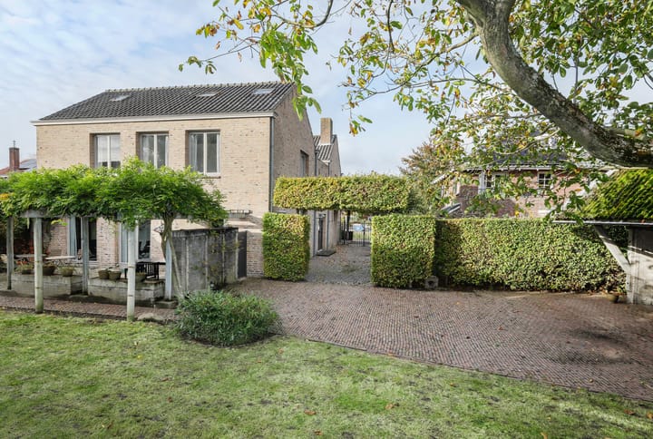 Kamperfoeliestraat 23