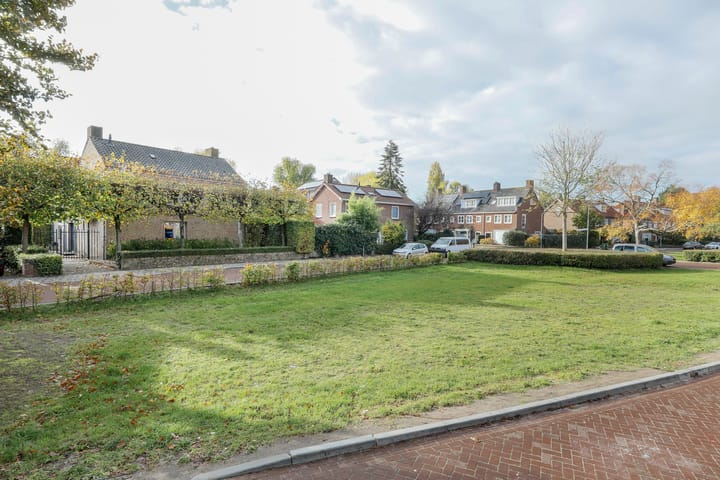 Photo 67 of Kamperfoeliestraat 23