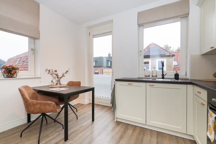 Foto 25 van Dorpsweg 41