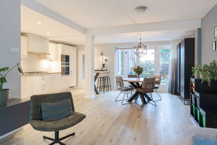 Foto 2 van Ir.Lelylaan 2