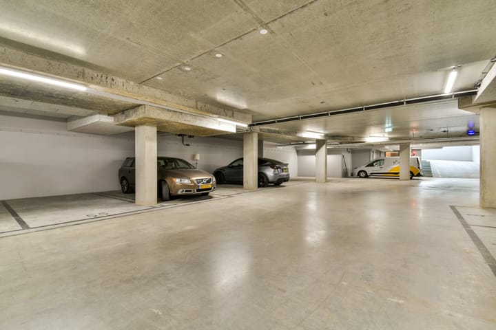 Foto 18 van Grasweg 111