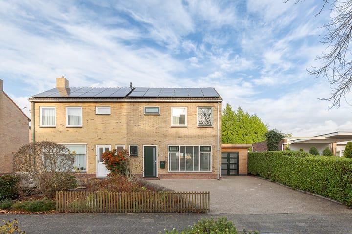 Foto 4 van Ir.Lelylaan 2