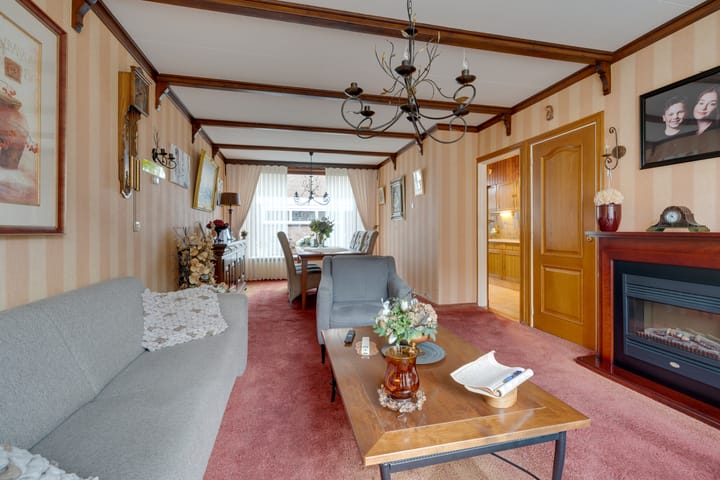 Photo 3 of Beukenlaan 34