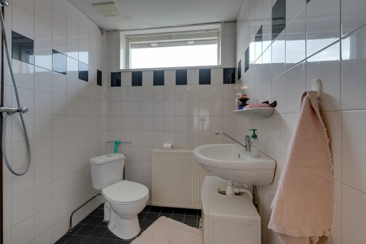 Photo 27 of Beukenlaan 34