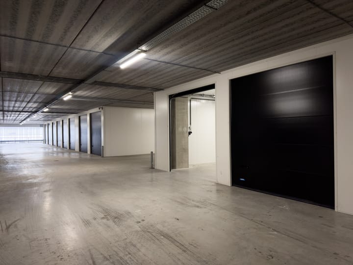 Photo 4 of Industrieweg 69-69