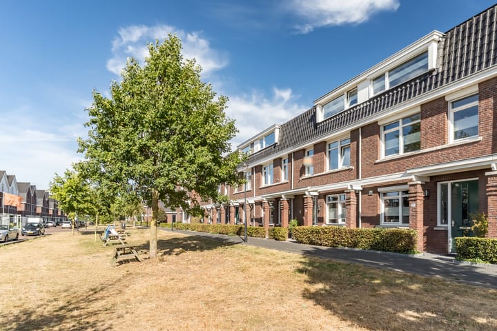 Photo 5 of Veenendaalstraat 111