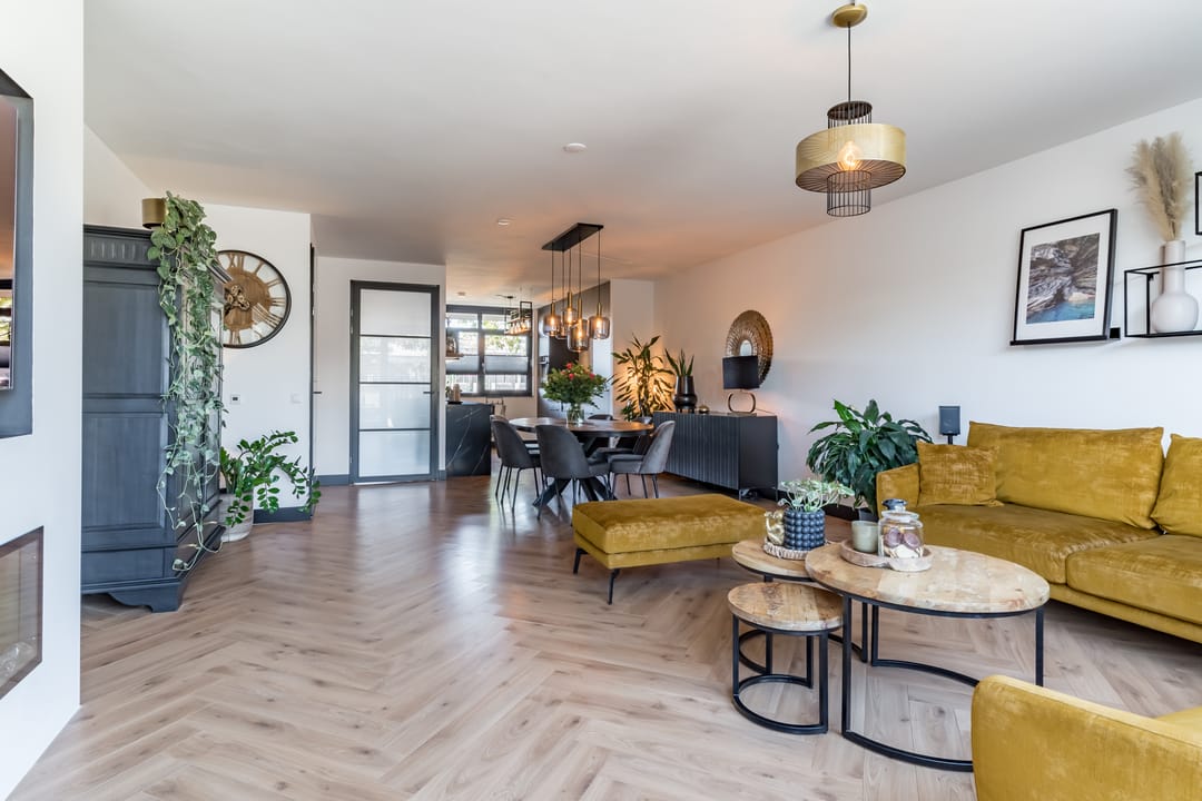 Photo 11 of Veenendaalstraat 111