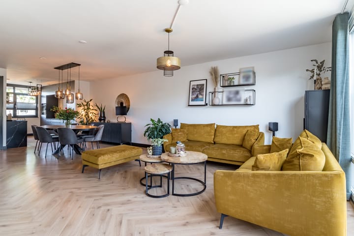 Photo 13 of Veenendaalstraat 111