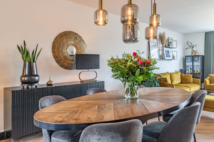 Photo 17 of Veenendaalstraat 111