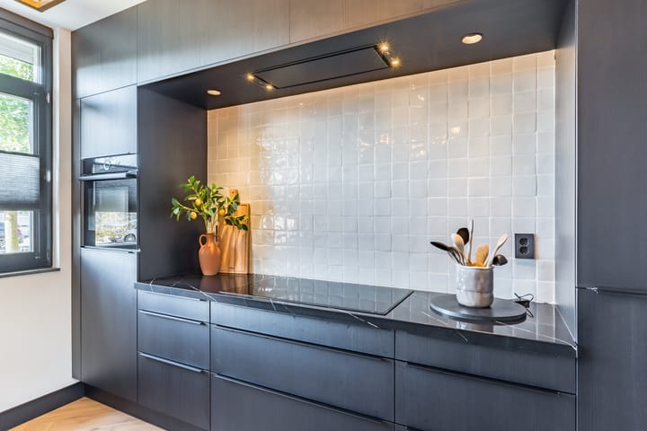 Photo 24 of Veenendaalstraat 111