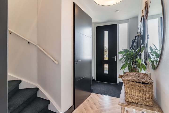 Photo 28 of Veenendaalstraat 111