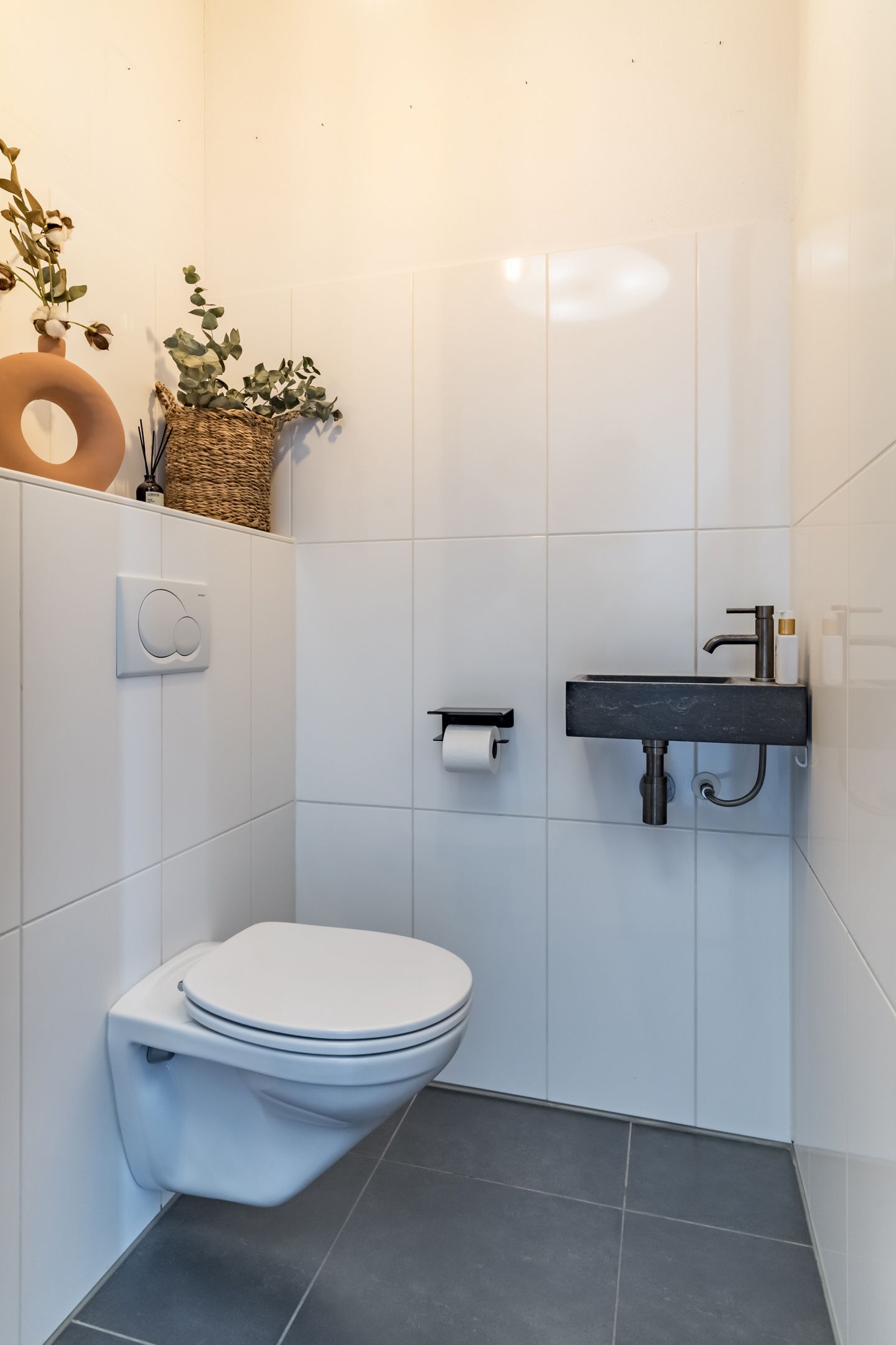 Photo 30 of Veenendaalstraat 111