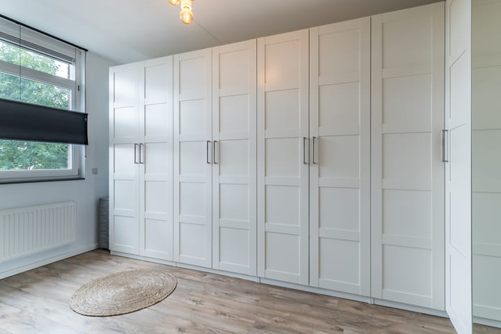 Photo 40 of Veenendaalstraat 111