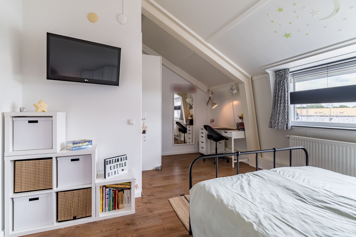 Photo 50 of Veenendaalstraat 111