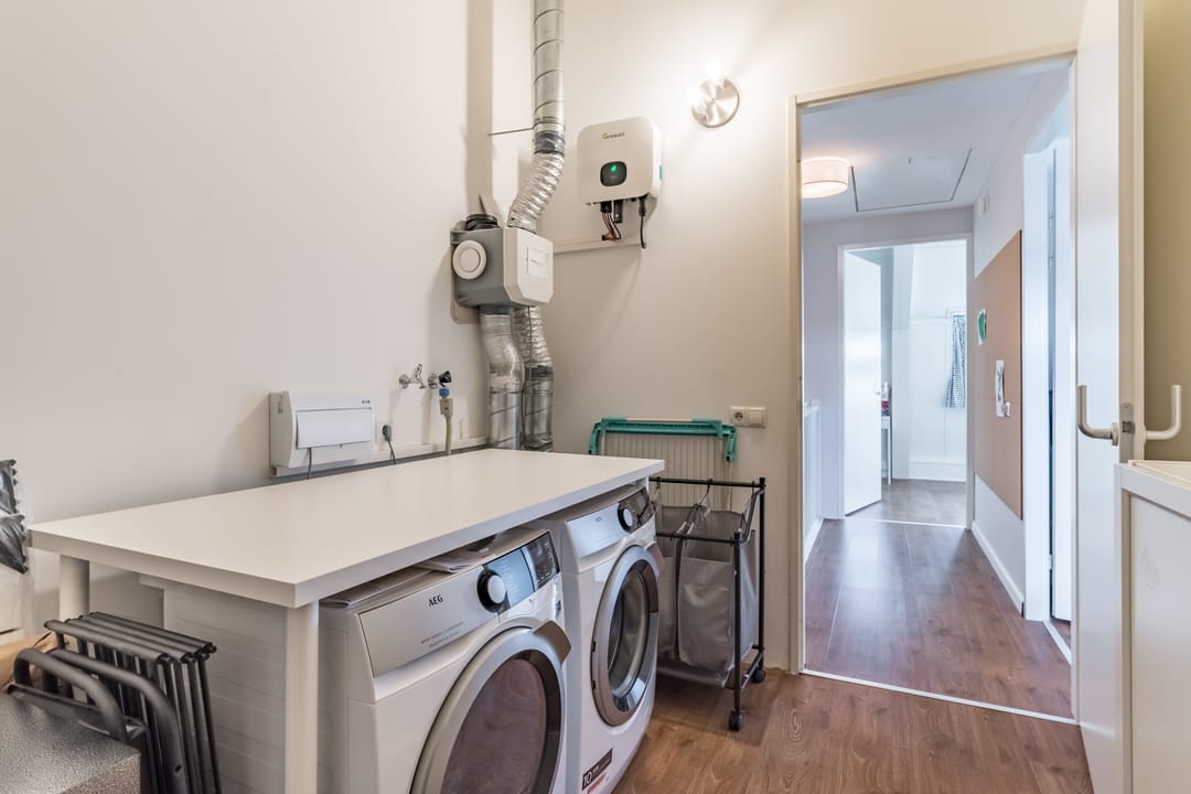 Photo 56 of Veenendaalstraat 111