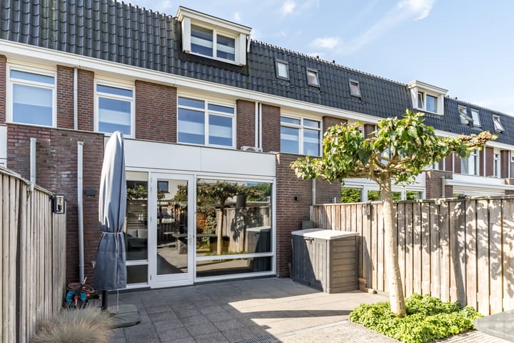 Photo 68 of Veenendaalstraat 111