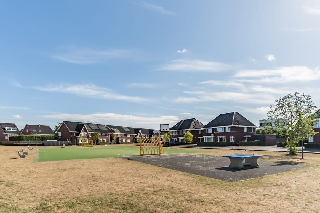 Photo 73 of Veenendaalstraat 111