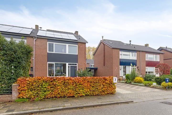 Foto 31 van Sportveldstraat 7