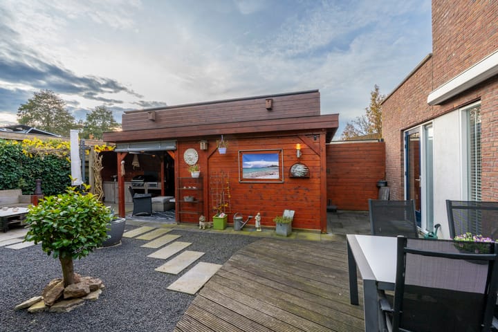 Photo 32 of Korne 22