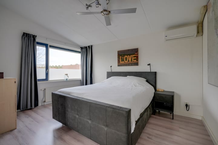 Photo 34 of Korne 22