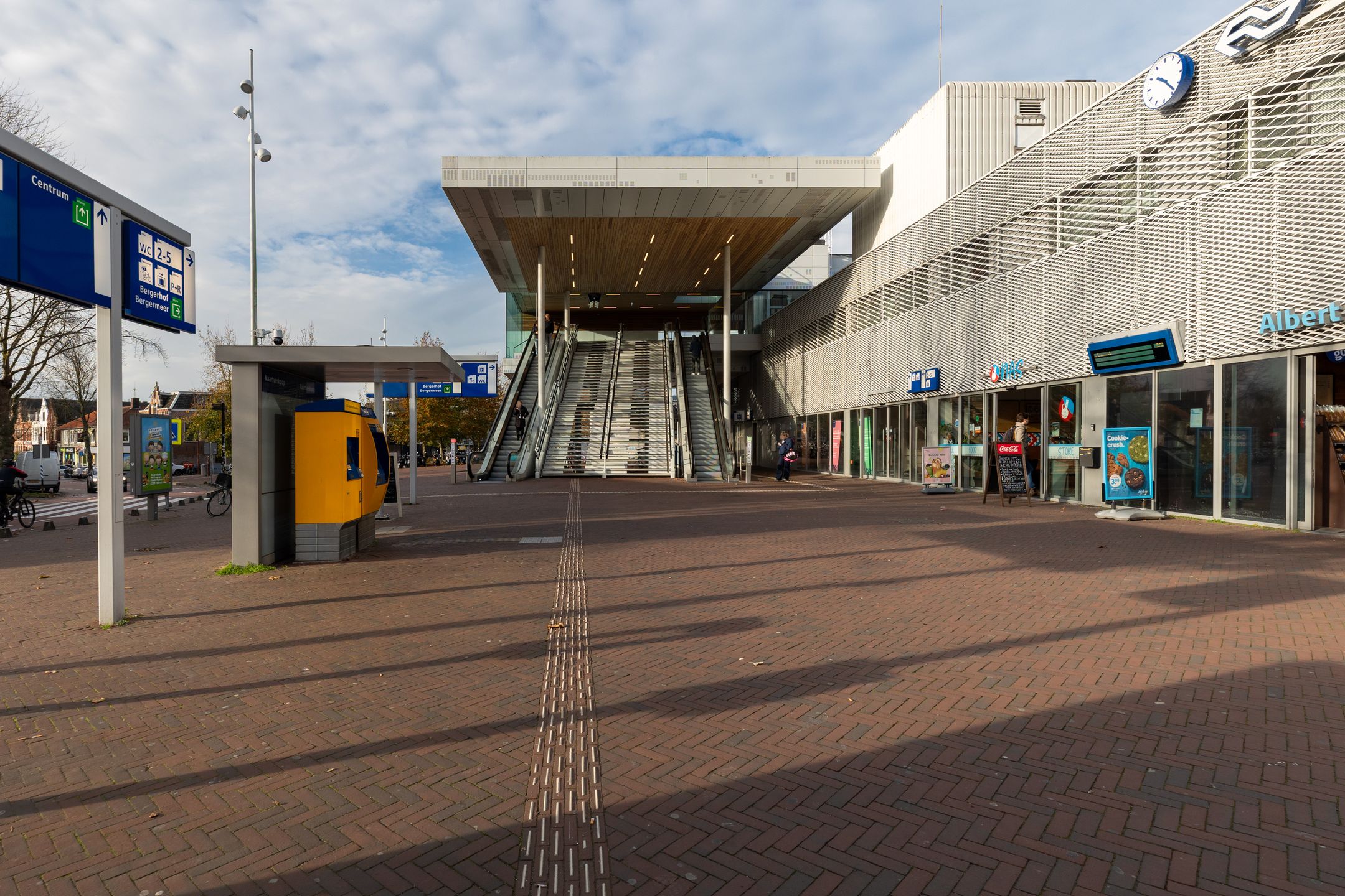 Foto 42 van Drebbelstraat 5