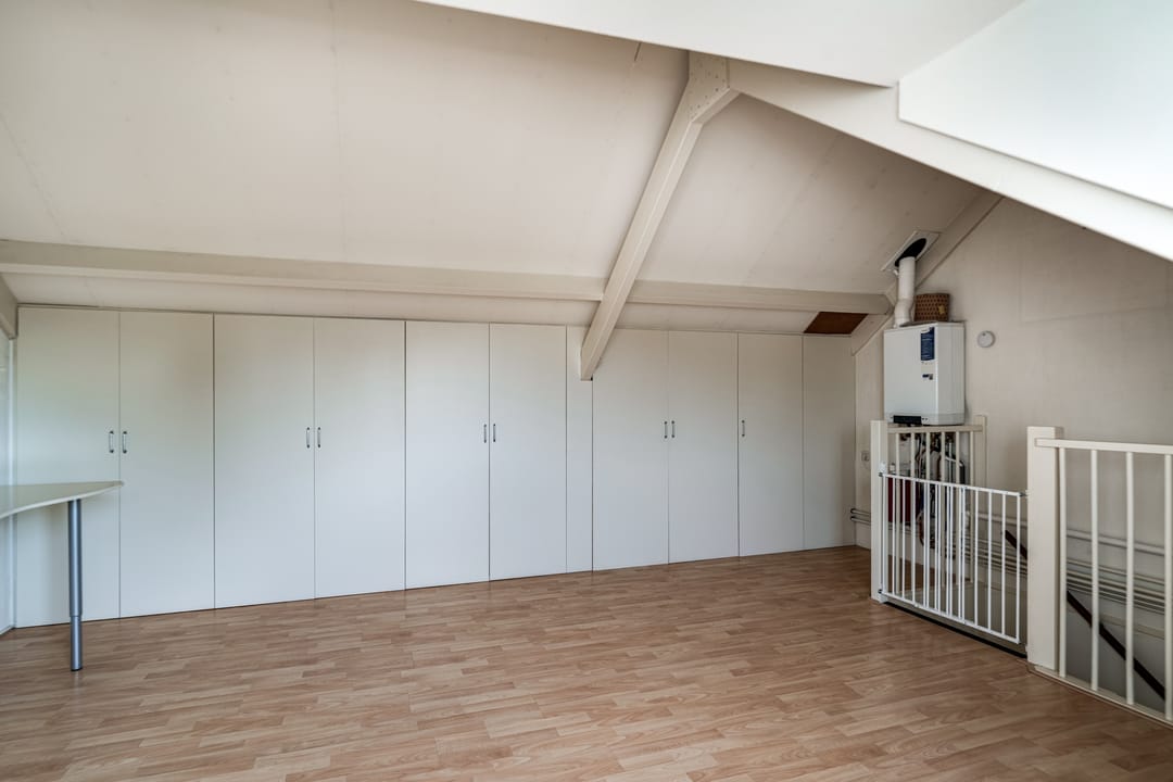 Photo 28 of Morgen 7