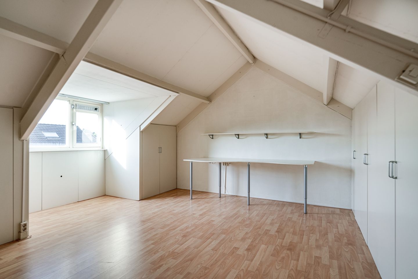 Photo 29 of Morgen 7