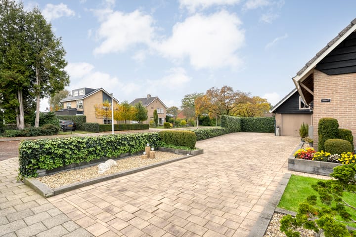 Photo 11 of Pinksterbloemstraat 13