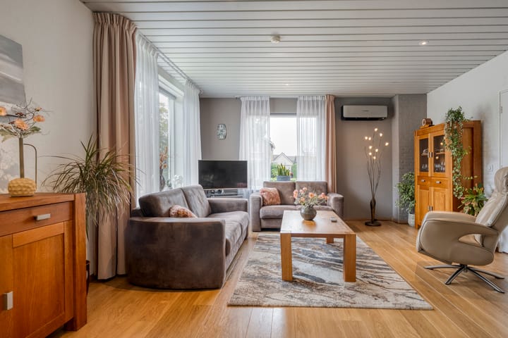 Photo 16 of Pinksterbloemstraat 13