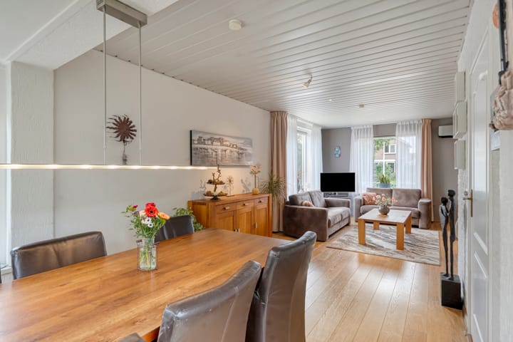 Photo 19 of Pinksterbloemstraat 13