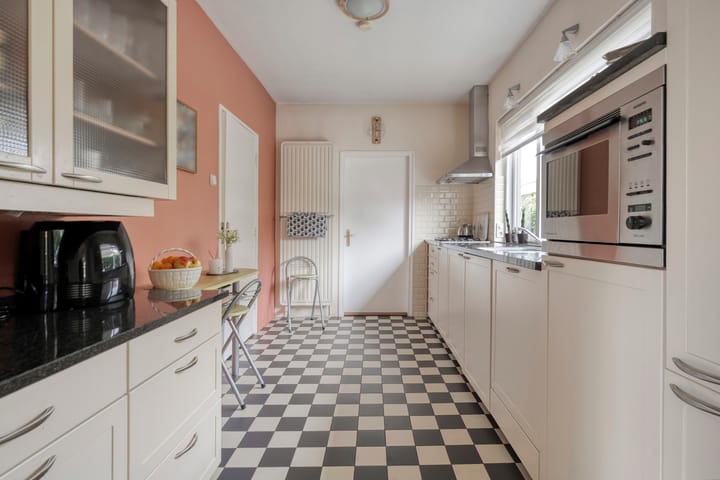 Photo 26 of Pinksterbloemstraat 13