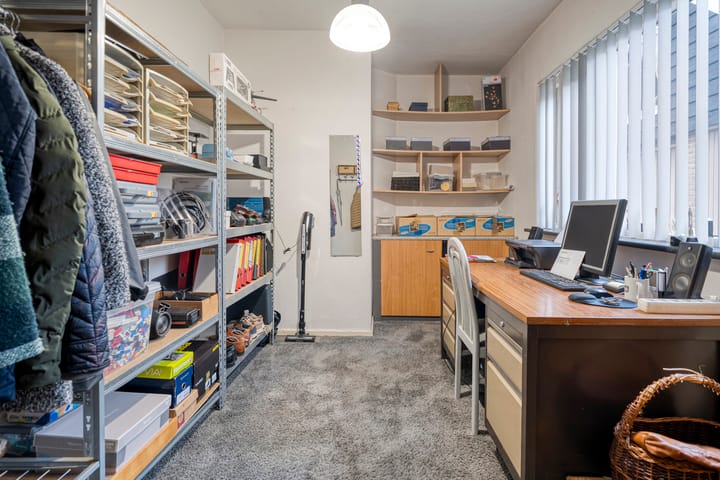 Photo 30 of Pinksterbloemstraat 13