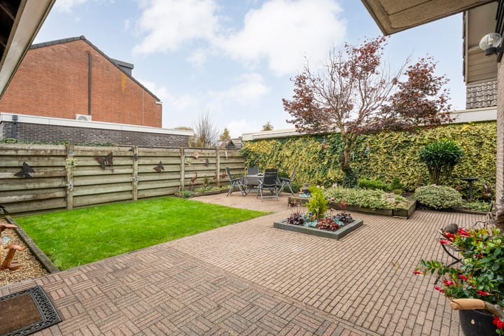 Photo 45 of Pinksterbloemstraat 13