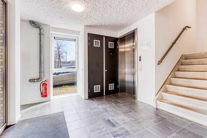 Photo 5 of Tempo Doeloestraat 240