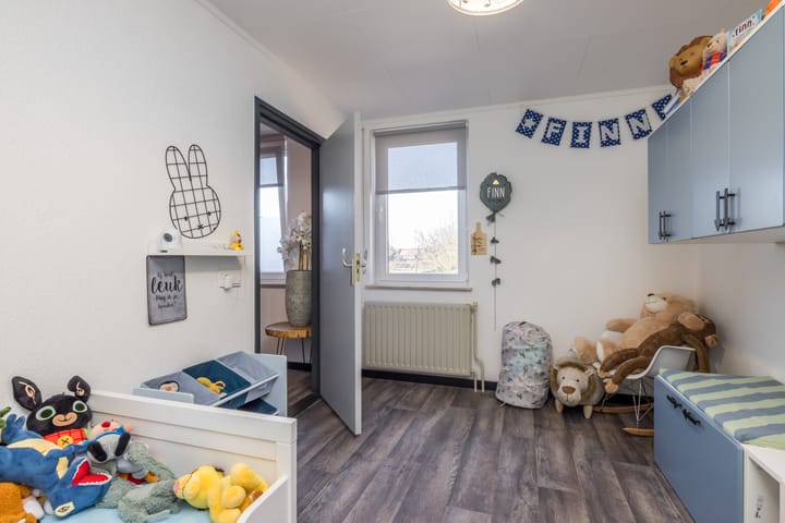 Photo 21 of Maar 1-A