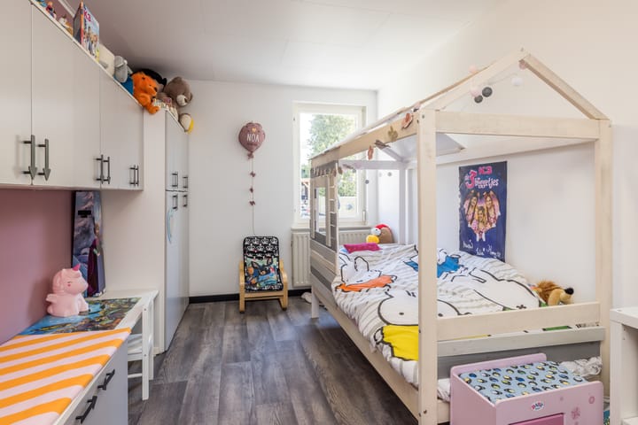 Photo 22 of Maar 1-A