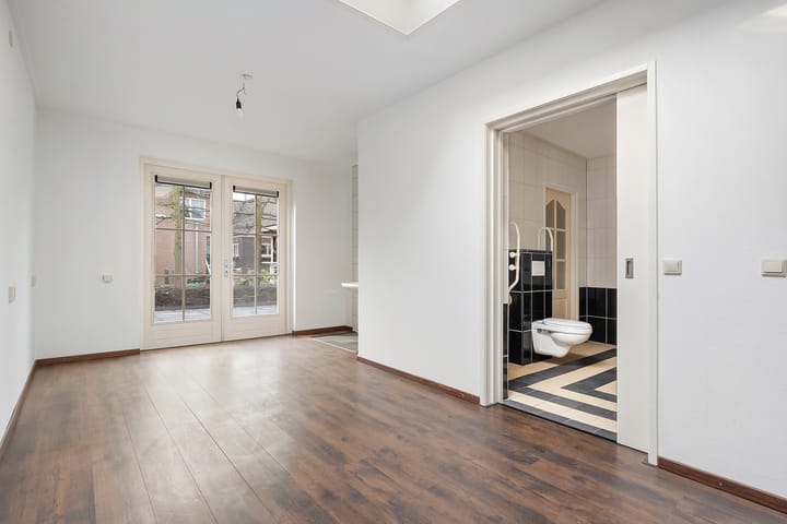 Foto 13 van Henri Dunantstraat 23