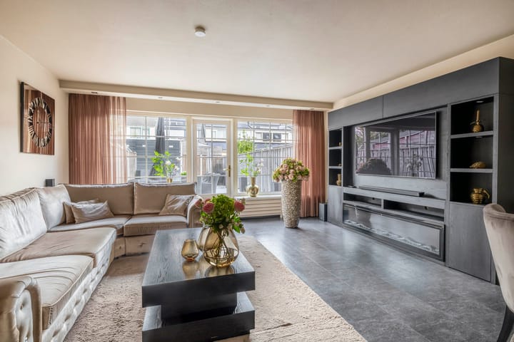 Foto 2 van Van Beethovenlaan 81