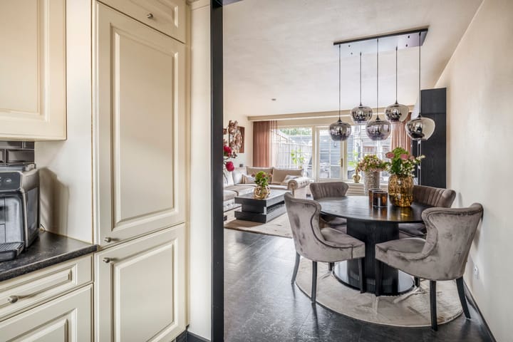 Foto 16 van Van Beethovenlaan 81