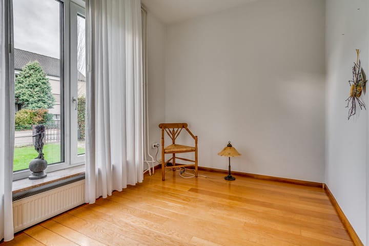 Photo 8 of Boekenderstraat 258