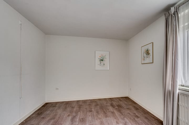 Photo 24 of Boekenderstraat 258