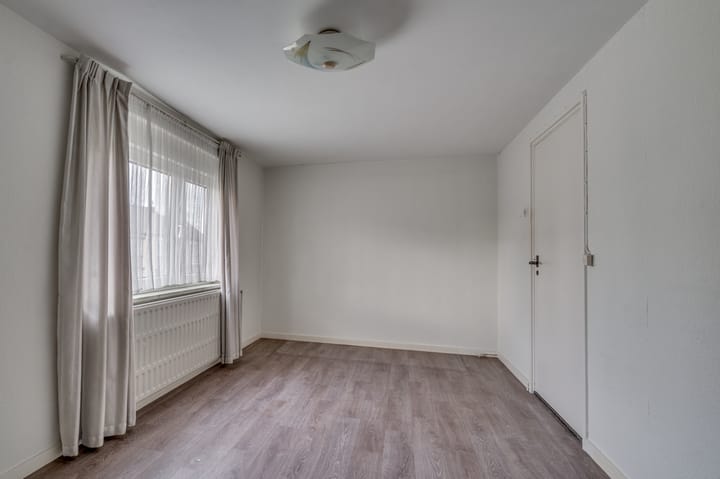 Photo 25 of Boekenderstraat 258