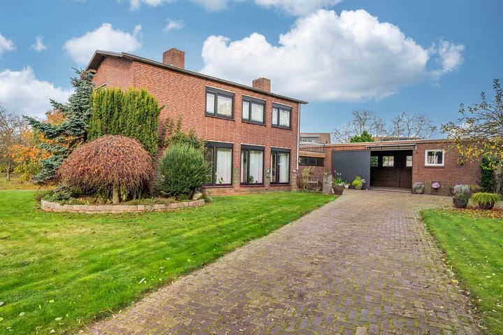 Photo 39 of Boekenderstraat 258