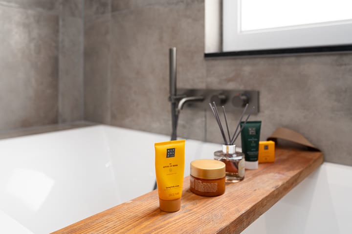 Photo 19 of Heistraat 28