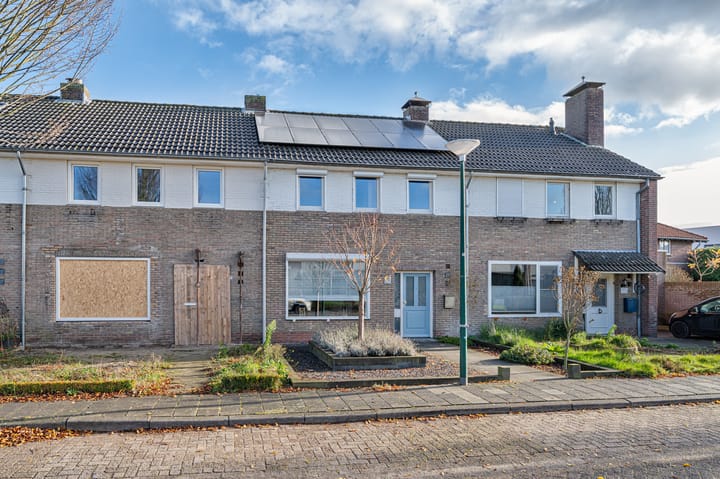 Photo 31 of Heistraat 28