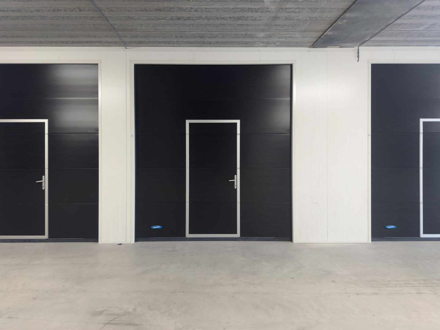 Bekijk foto 1 van Industrieweg 69-78