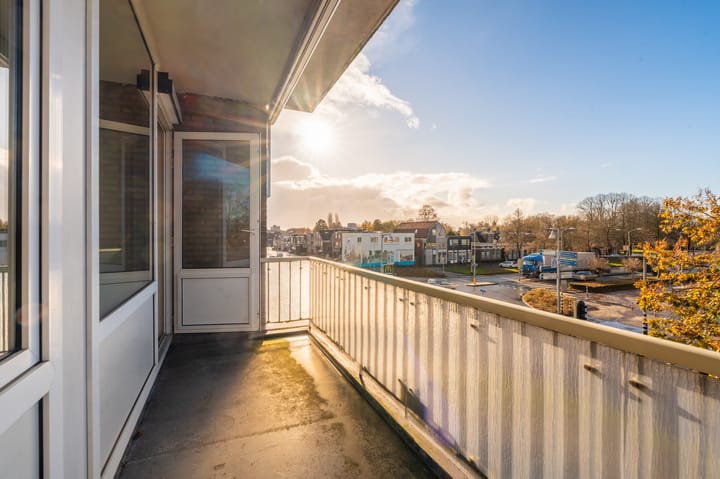 Photo 4 of Hoofdstraat 9