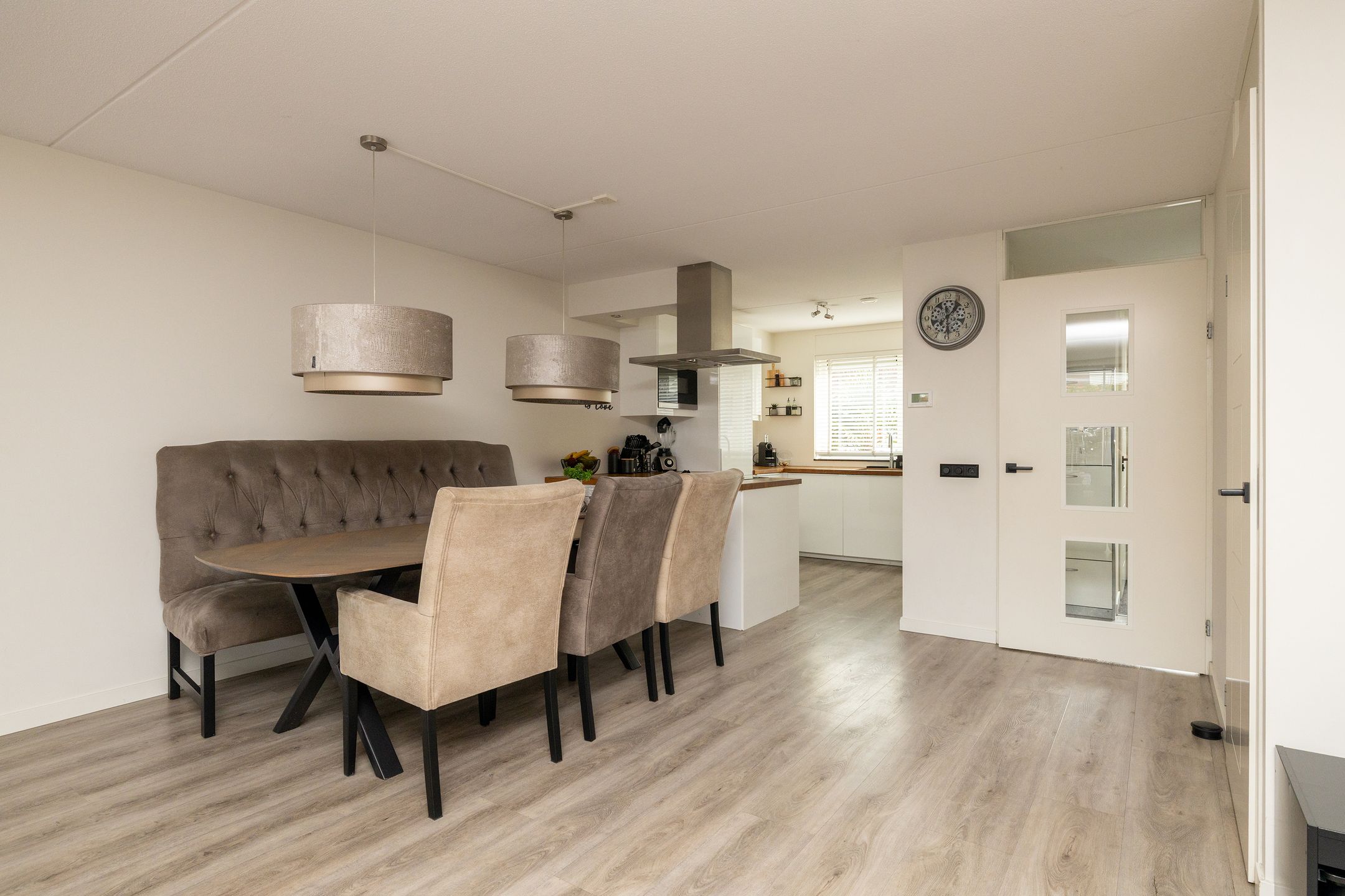 Foto 12 van Bloemenlaan 48